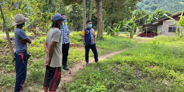 meninjau-tapak-cadangan-bina-baru-surau-koa-pasu,-kuala-krau-1